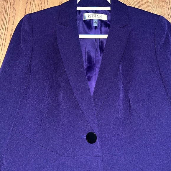 Kasper Women’s Purple Business Office Casual Blazer Jacket Size-2P - Picture 2 of 6